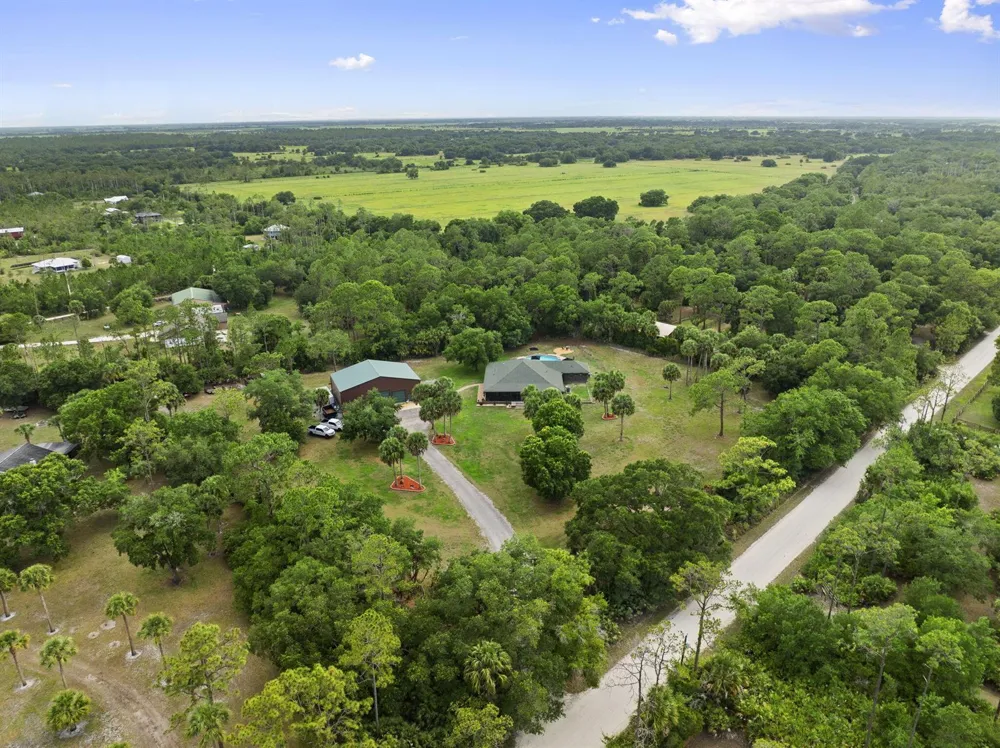 32801 Us Highway 441 #52 Okeechobee, FL 34972