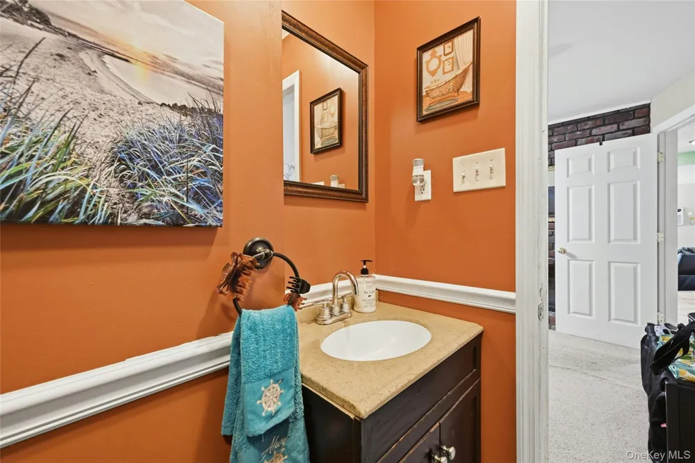 74 Tree Road Centereach, NY 11720