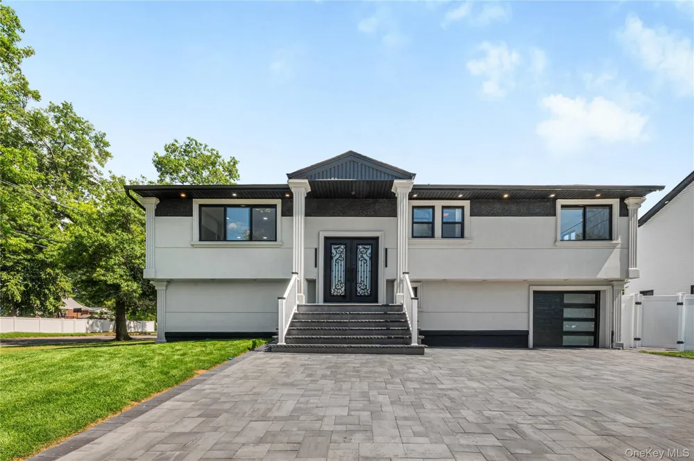 274 Central Park Road Plainview, NY 11803