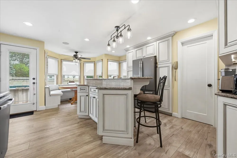 2785 Harvey Avenue Oceanside, NY 11572