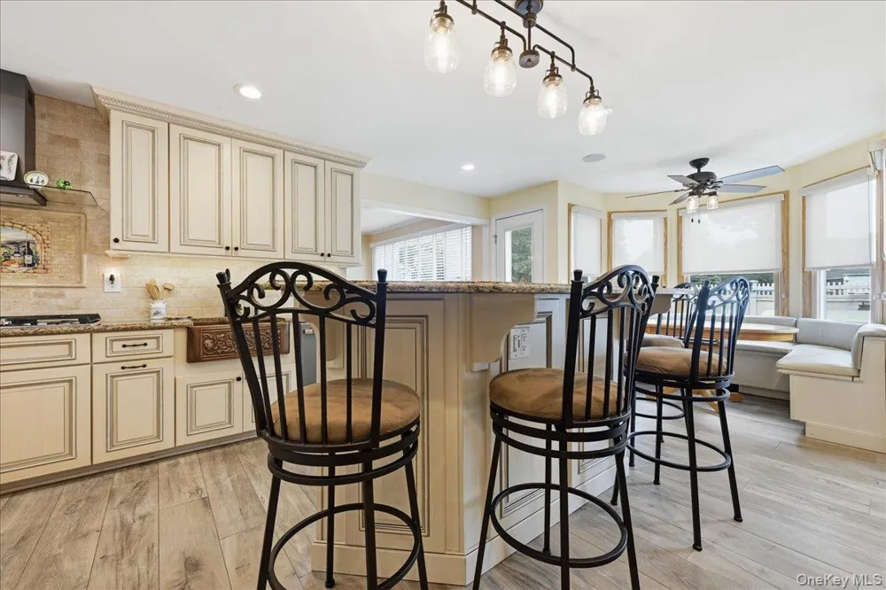 2785 Harvey Avenue Oceanside, NY 11572