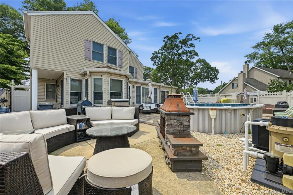 2785 Harvey Avenue Oceanside, NY 11572