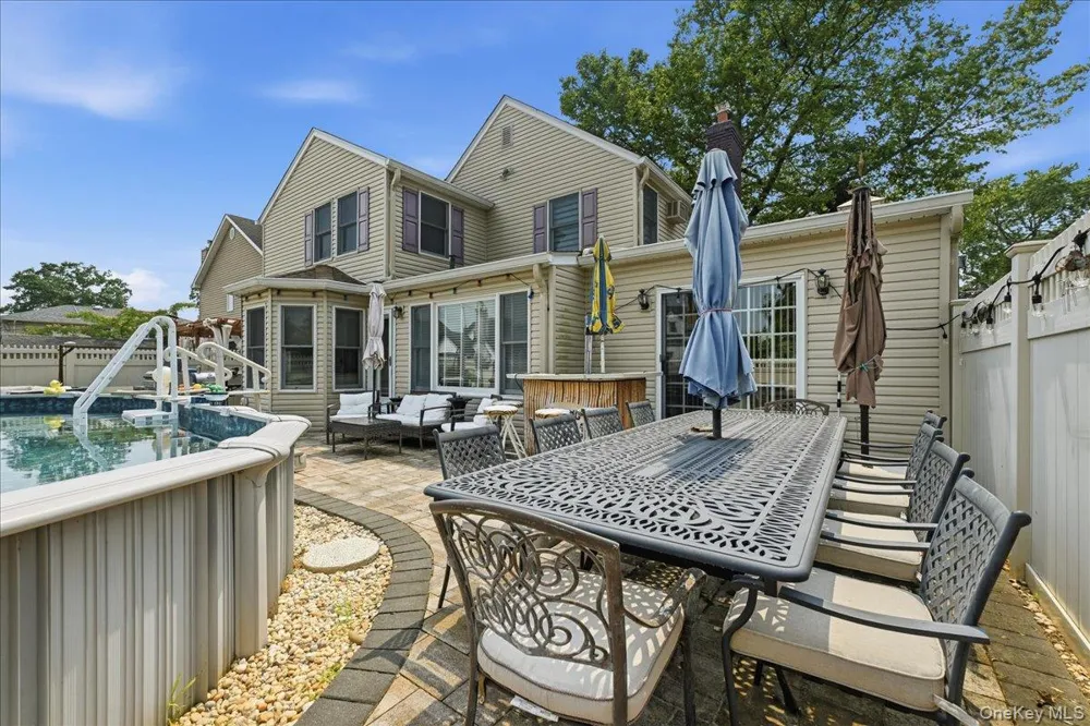 2785 Harvey Avenue Oceanside, NY 11572