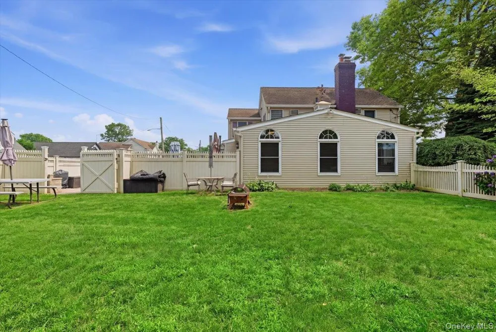 2785 Harvey Avenue Oceanside, NY 11572