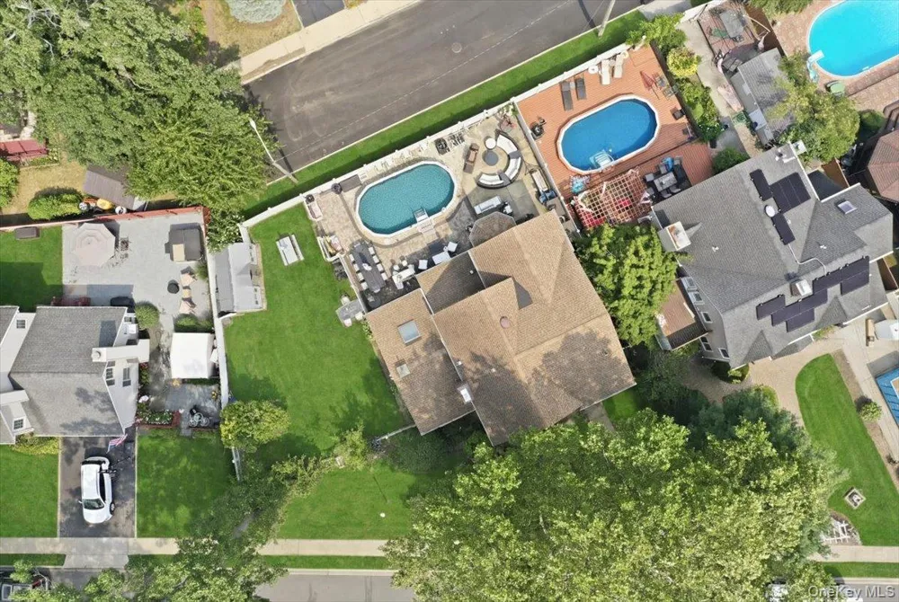2785 Harvey Avenue Oceanside, NY 11572