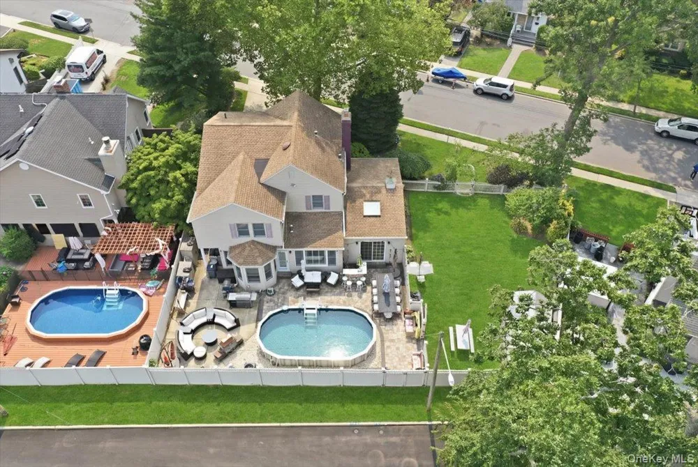2785 Harvey Avenue Oceanside, NY 11572