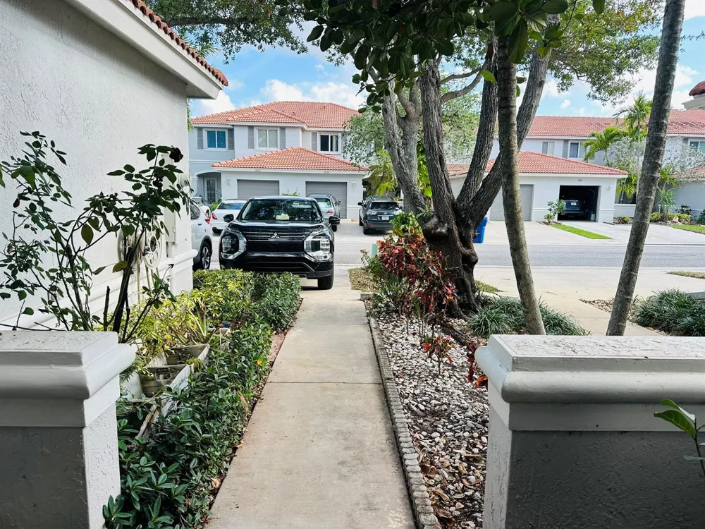 8023 Big Pine Way Riviera Beach, FL 33407