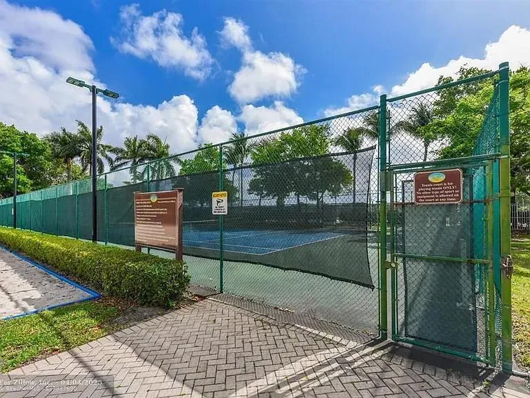8023 Big Pine Way Riviera Beach, FL 33407
