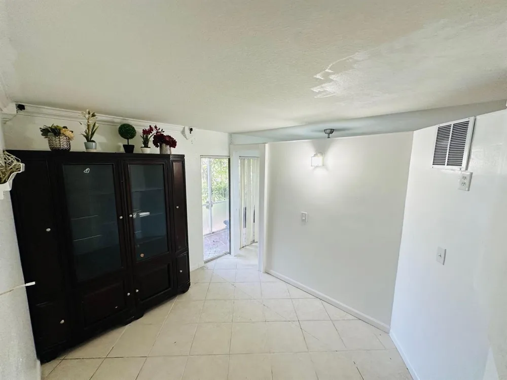8023 Big Pine Way Riviera Beach, FL 33407