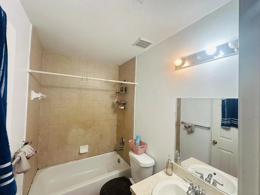 8023 Big Pine Way Riviera Beach, FL 33407