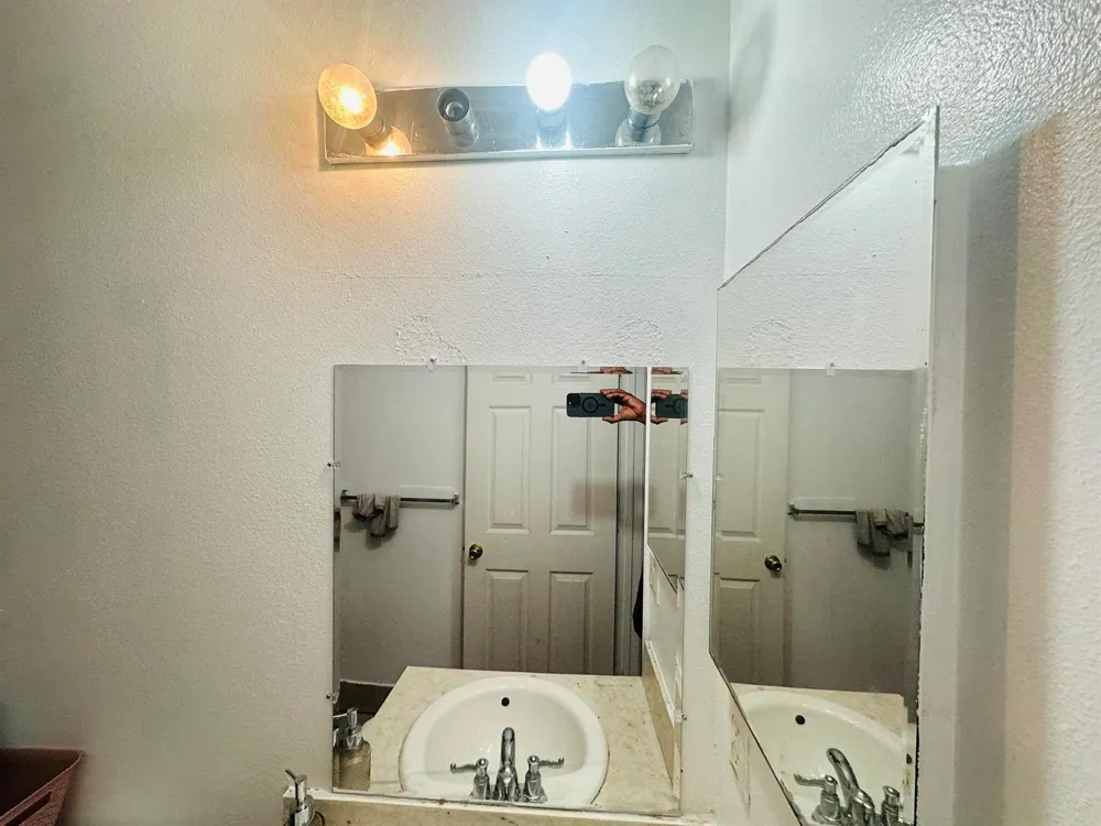 8023 Big Pine Way Riviera Beach, FL 33407