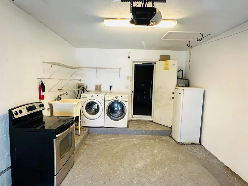 8023 Big Pine Way Riviera Beach, FL 33407