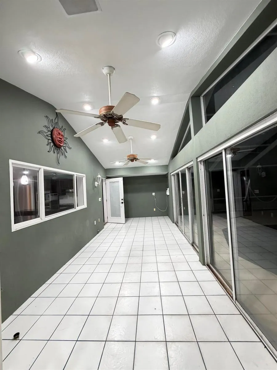 5314 Kenyon Road Orlando, FL 32810