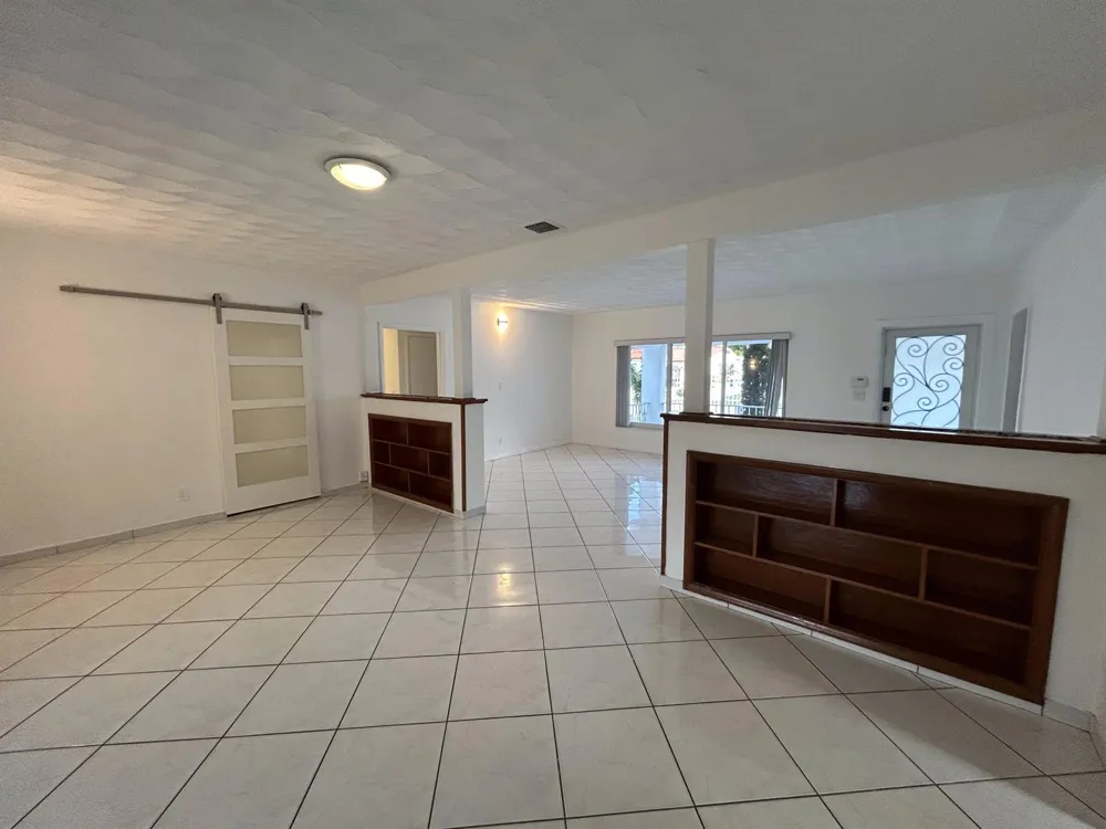 5757 SW 3rd Street Miami, FL 33144