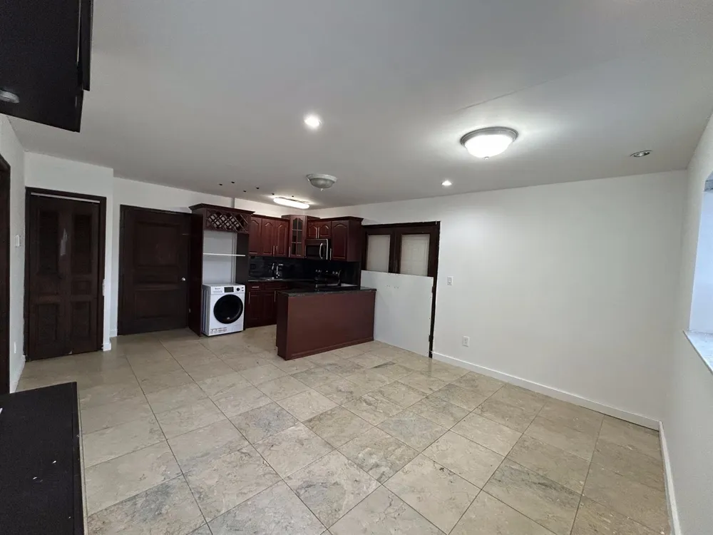5757 SW 3rd Street Miami, FL 33144