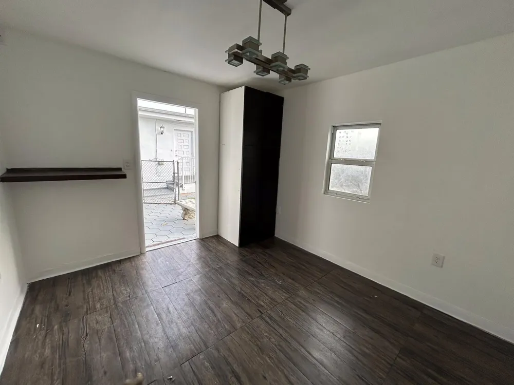 5757 SW 3rd Street Miami, FL 33144