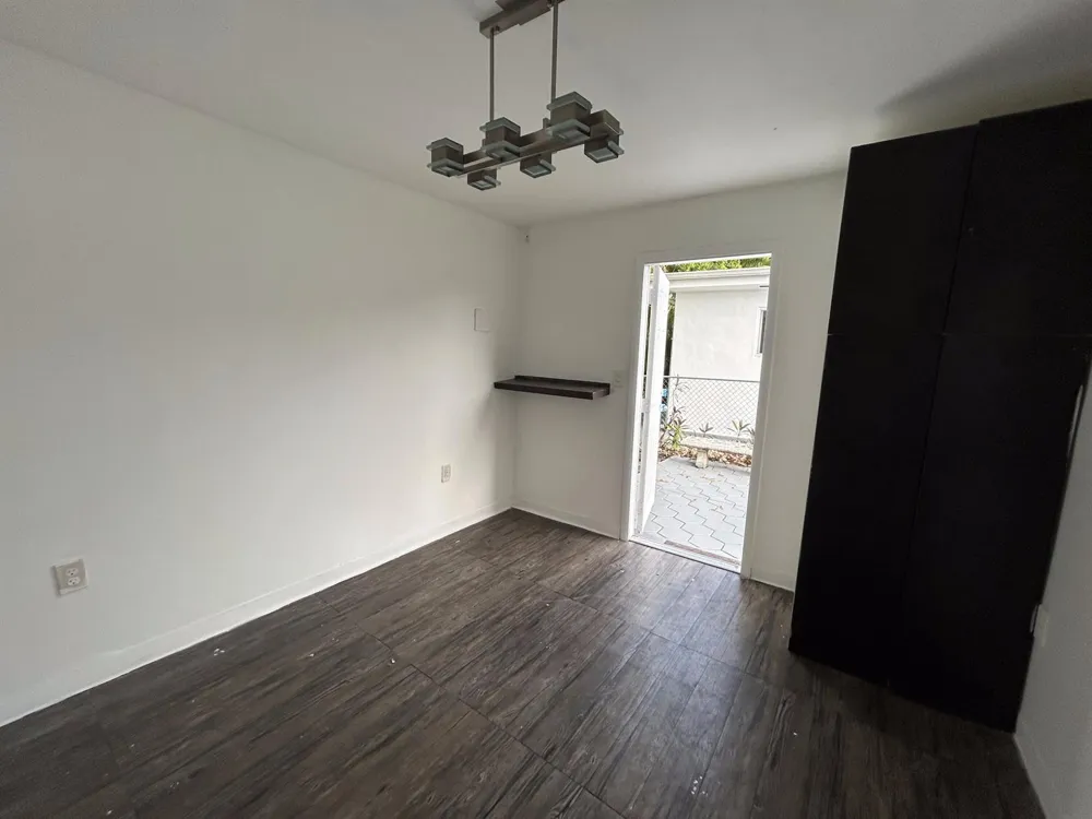 5757 SW 3rd Street Miami, FL 33144