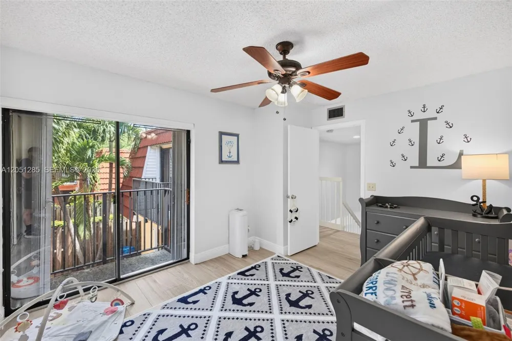 719 NW 98th Cir Plantation, FL 33324