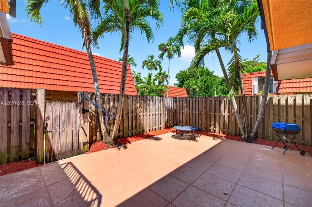 719 NW 98th Cir Plantation, FL 33324