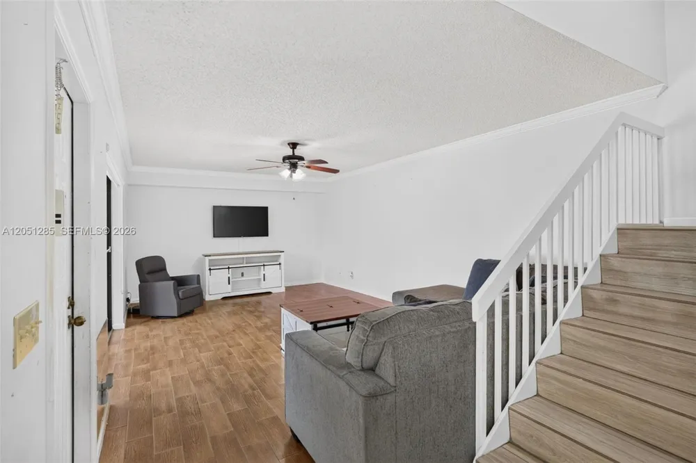 719 NW 98th Cir Plantation, FL 33324