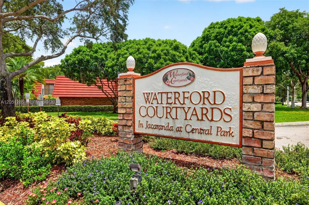 719 NW 98th Cir Plantation, FL 33324