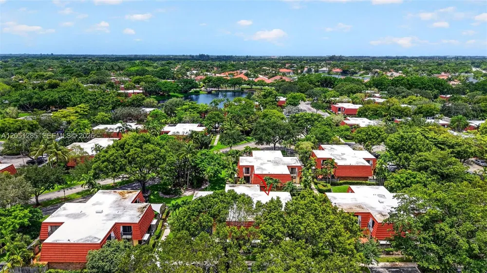 719 NW 98th Cir Plantation, FL 33324
