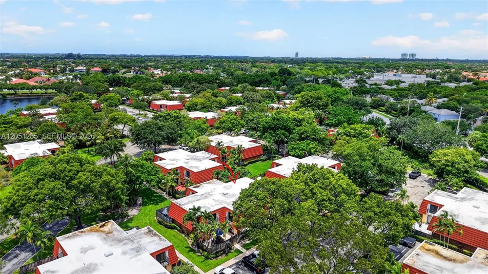 719 NW 98th Cir Plantation, FL 33324