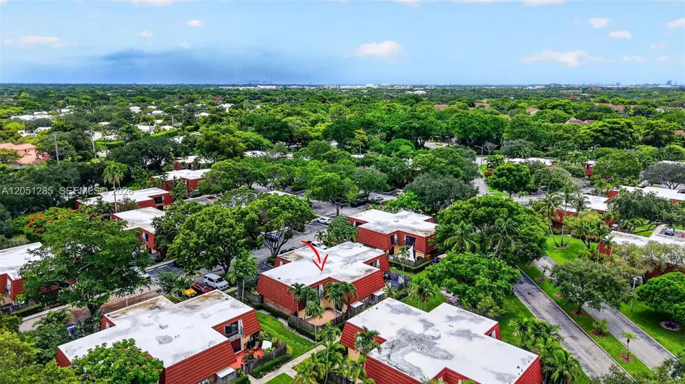 719 NW 98th Cir Plantation, FL 33324