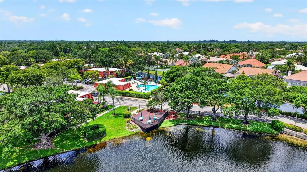 719 NW 98th Cir Plantation, FL 33324