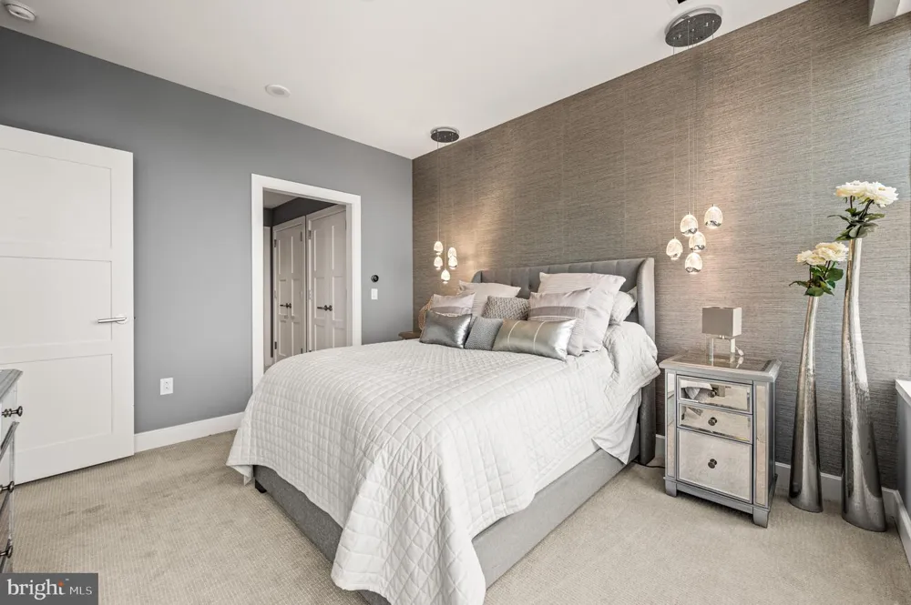 50 S 16TH STREET #5103 Philadelphia, PA 19102