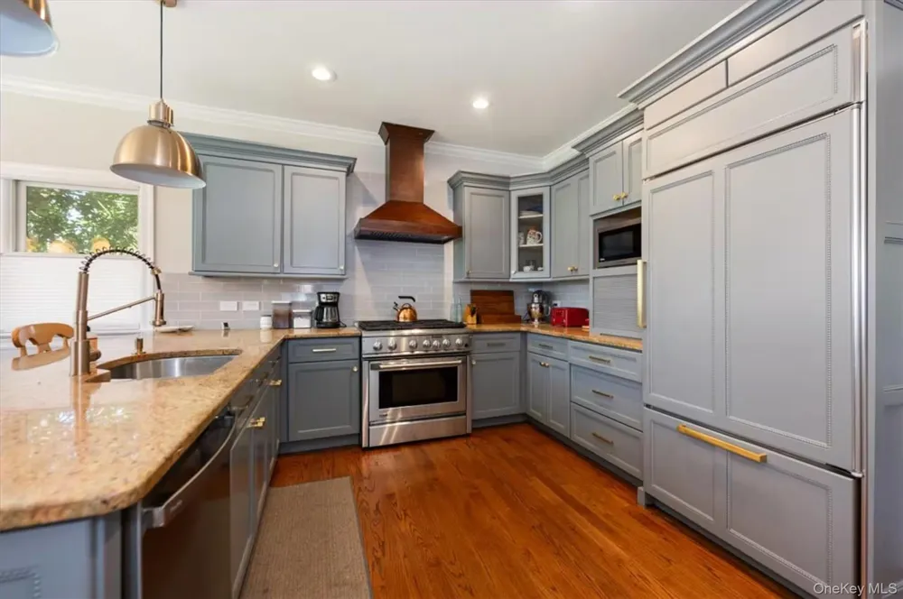 107 Puritan Drive Port Chester, NY 10573