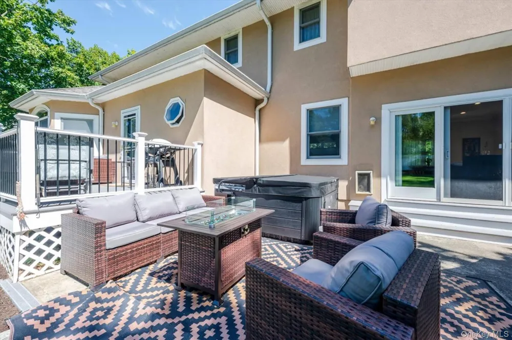 107 Puritan Drive Port Chester, NY 10573