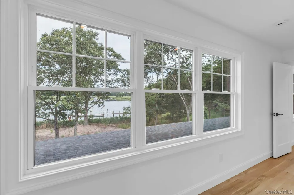 255 Peconic Bay Boulevard Aquebogue, NY 11901