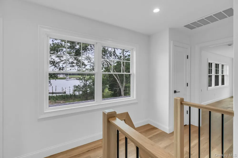 255 Peconic Bay Boulevard Aquebogue, NY 11901