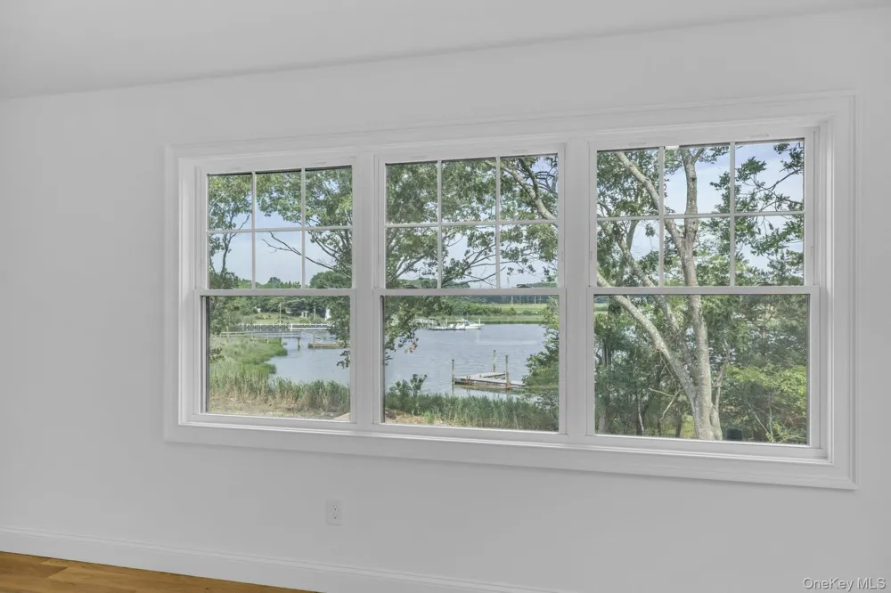 255 Peconic Bay Boulevard Aquebogue, NY 11901