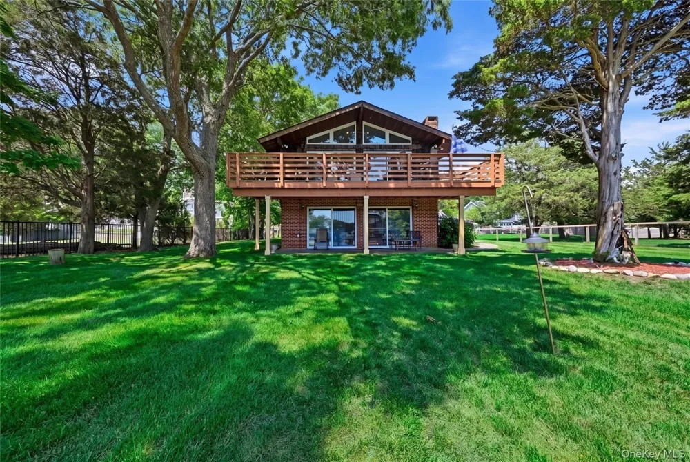 3830 Ole Jule Lane Mattituck, NY 11952