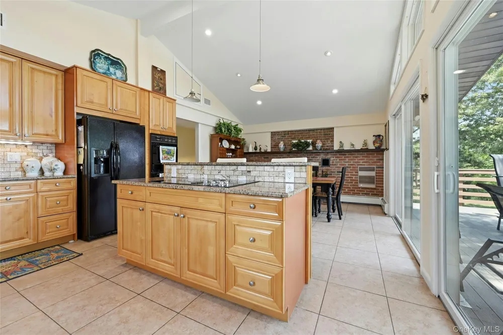 3830 Ole Jule Lane Mattituck, NY 11952