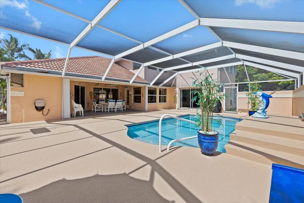 2001 Cypress Avenue Fort Pierce, FL 34949