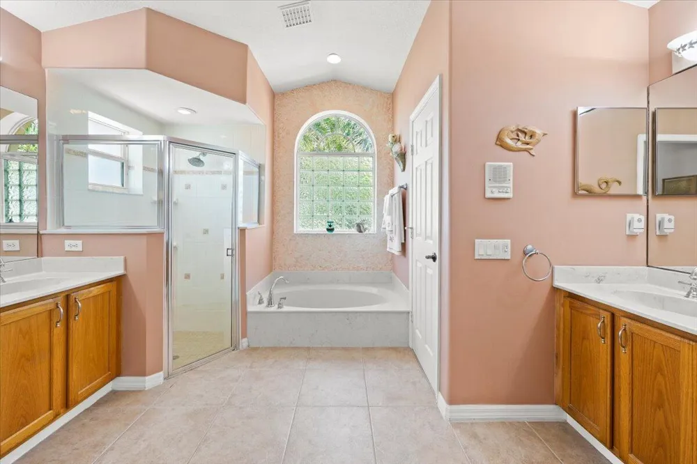 2001 Cypress Avenue Fort Pierce, FL 34949