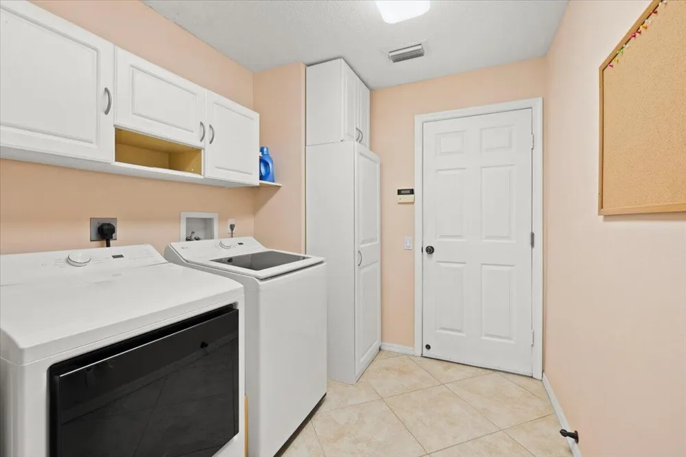 2001 Cypress Avenue Fort Pierce, FL 34949