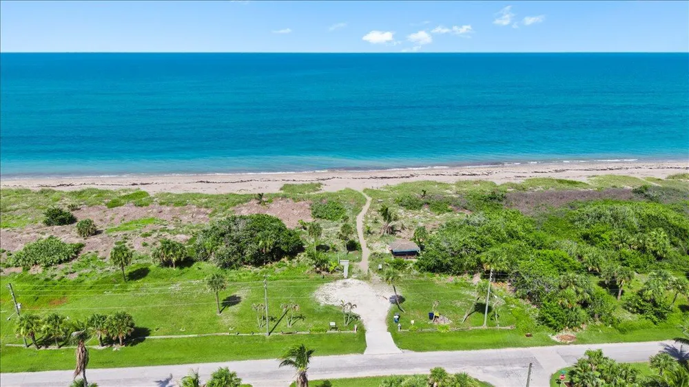 2001 Cypress Avenue Fort Pierce, FL 34949