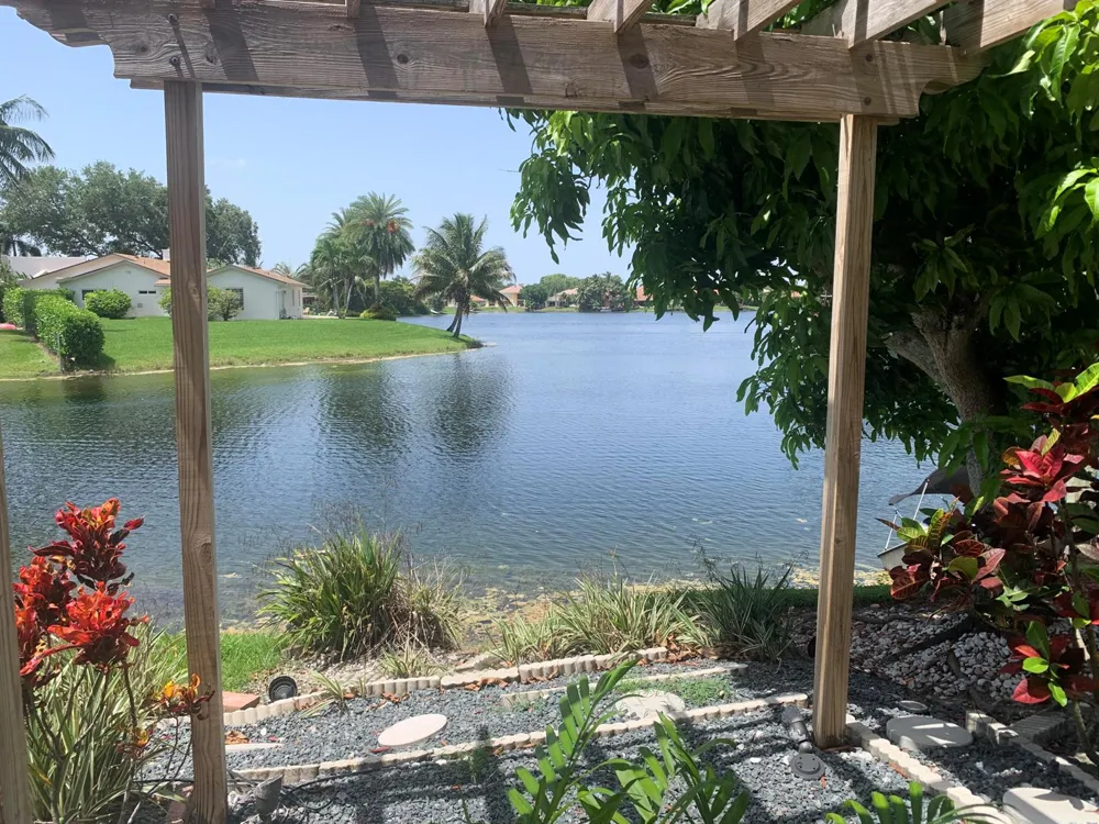 11585 Quayside Drive Cooper City, FL 33026