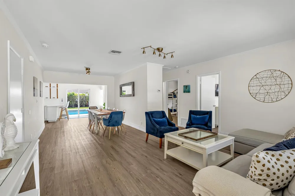 3830 NE 22nd Terrace Lighthouse Point, FL 33064