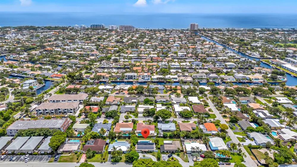 3830 NE 22nd Terrace Lighthouse Point, FL 33064