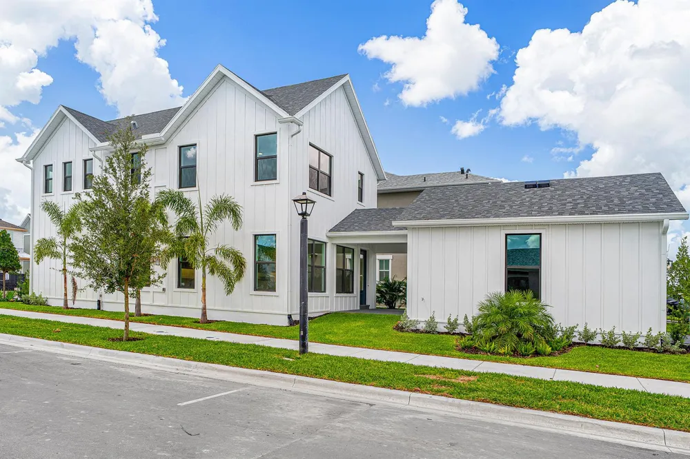 920 SW Newfield Avenue Palm City, FL 34990