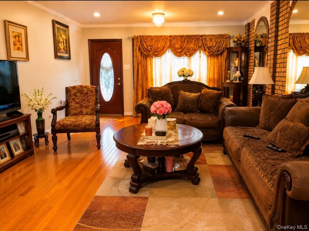 77-06 97th Avenue Ozone Park, NY 11416