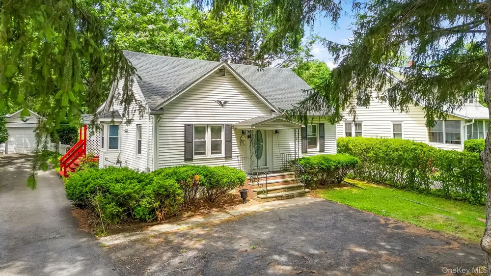 19 Ohioville Road New Paltz, NY 12561