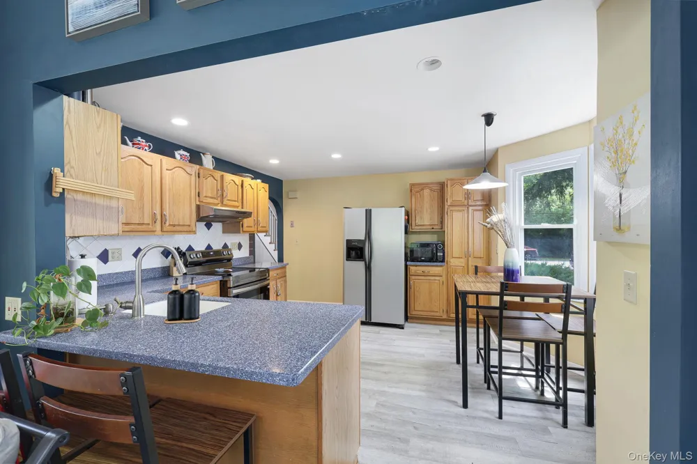 19 Ohioville Road New Paltz, NY 12561