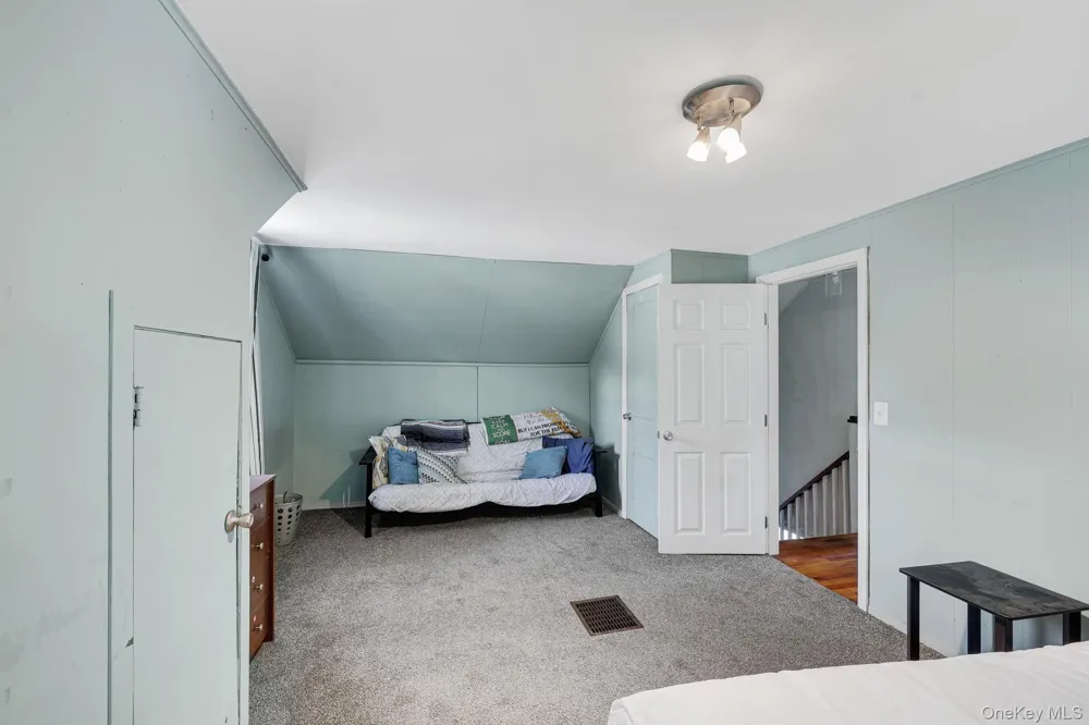 19 Ohioville Road New Paltz, NY 12561