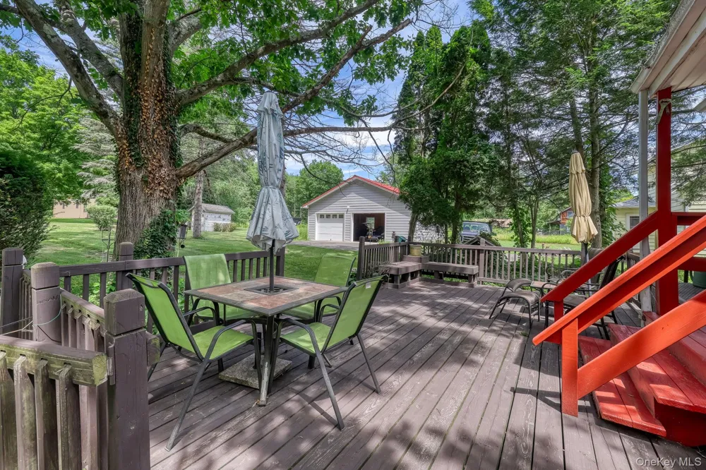 19 Ohioville Road New Paltz, NY 12561